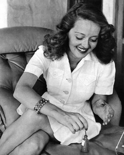bette davis Everybody has a heart Except some people 