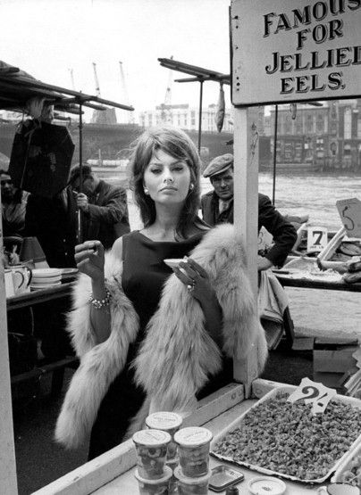 Sophia Loren’s Fish Baked in Beef Stock
